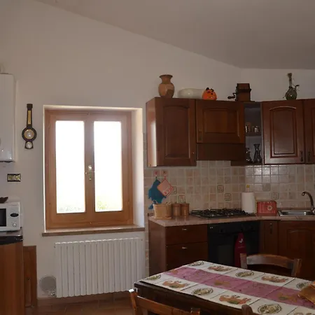La Terrazza Del Subasio Bed & Breakfast 4*