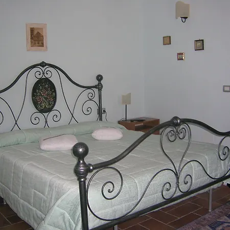 Nocleg ze śniadaniem La Terrazza Del Subasio 4*