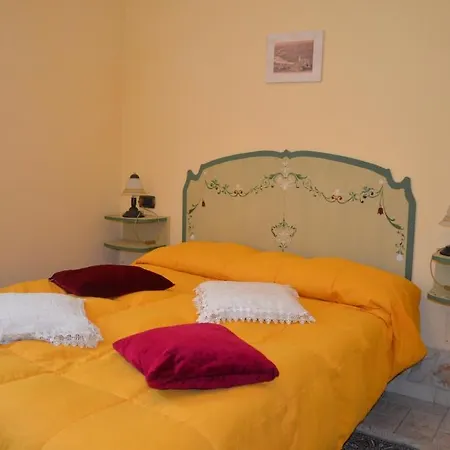 Bed & Breakfast La Terrazza Del Subasio 2*
